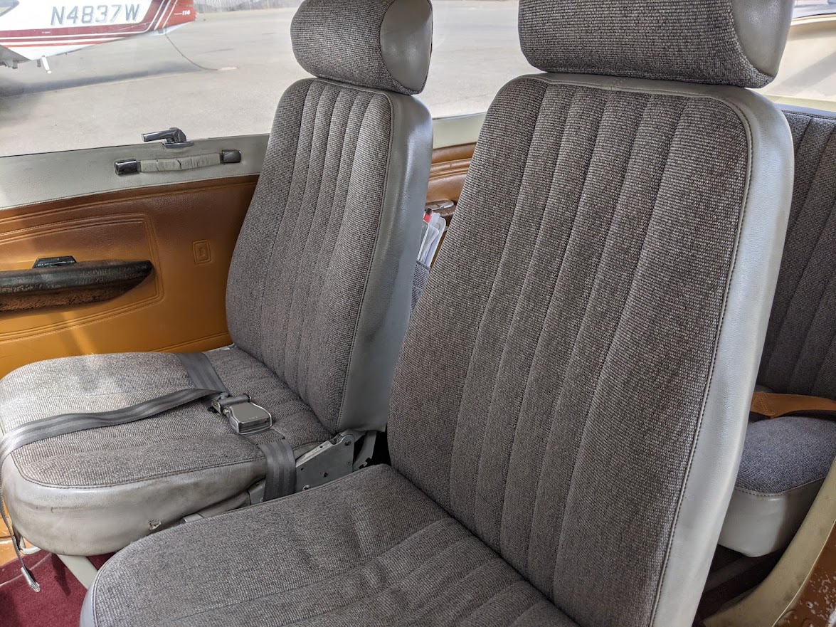 Cessna 172N Skyhawk N739UL - 5