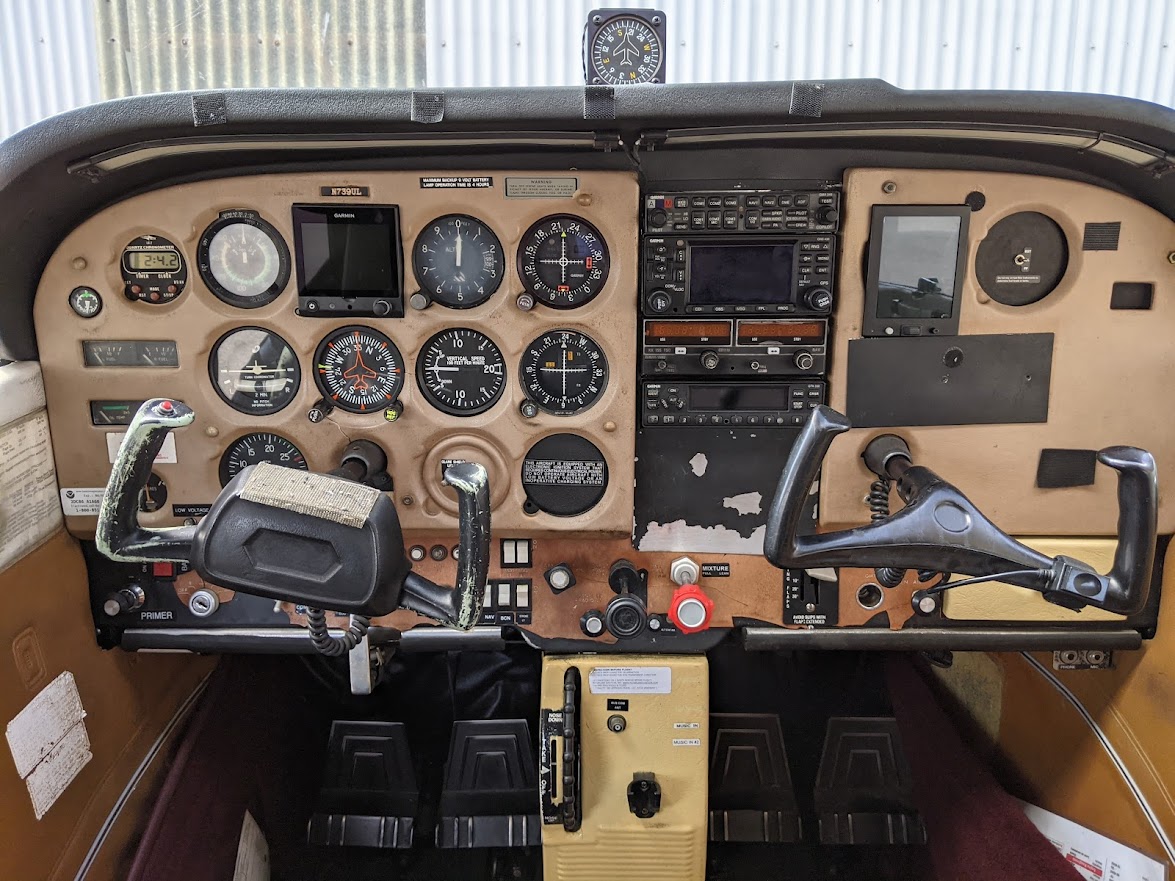 Cessna 172N Skyhawk N739UL - 4