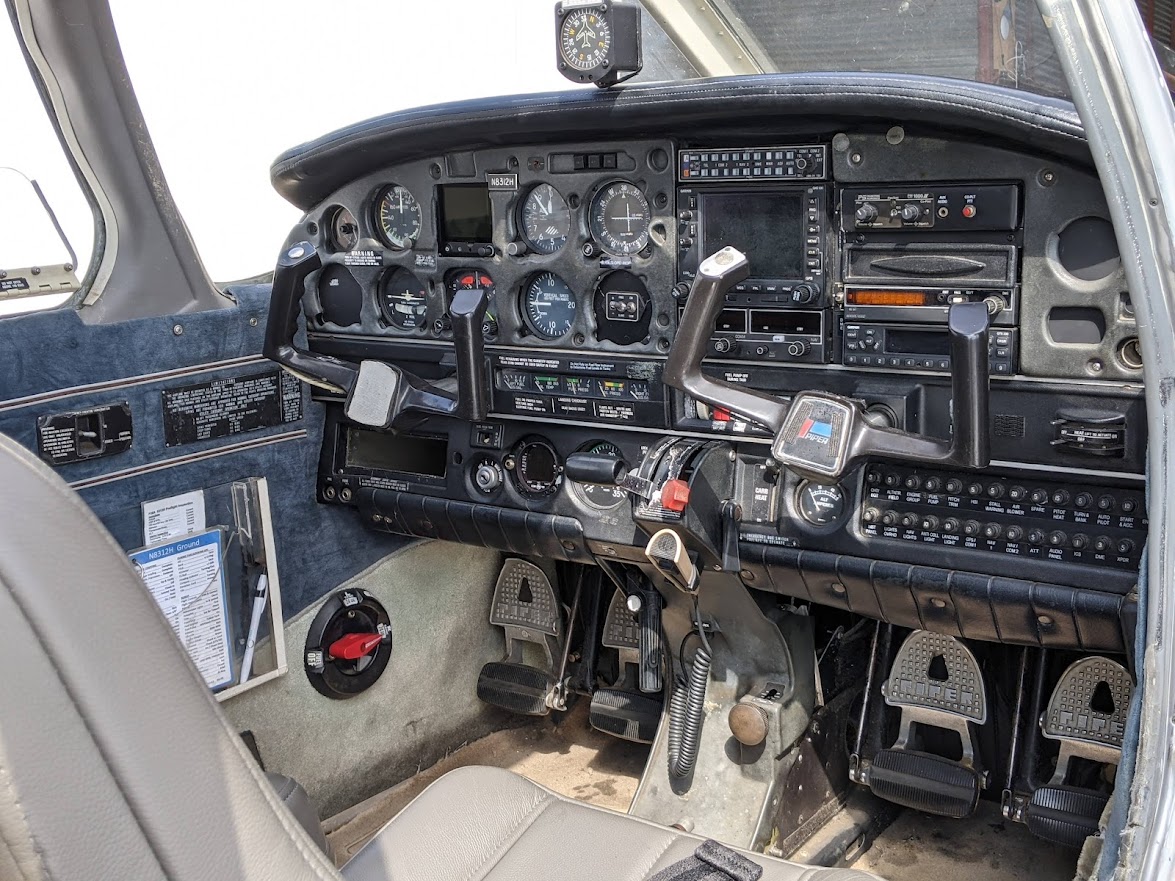 Piper Cherokee Warrior II N8312H - 2